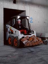 Mini utovarivači Bobcat S100