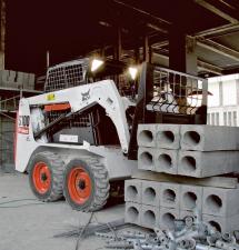 Mini utovarivači Bobcat S100