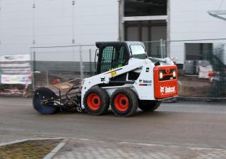 Mini utovarivači Bobcat S450