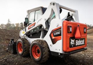 Mini utovarivači Bobcat S590