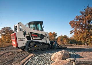 Mini utovarivači Bobcat T590