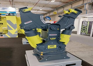 Prilozi Multi- procesori VTN SC 140 R 