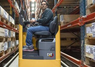 Paletni viličari Paletni viličari za sjedeće vozače Caterpillar NPS20N2