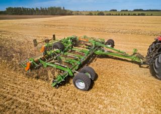 Pločasto-cinčana drljača Amazone Catros+ 8003-2TX