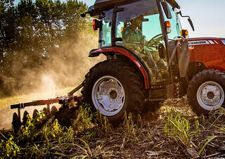 Pločasto-cinčana drljača Massey Ferguson DHS64