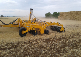 Pločasto-cinčana drljača Agrisem Disc-O-Mulch Gold 8.00