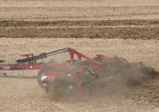Pločasto-cinčana drljača Case IH Speed-Tiller 475 41