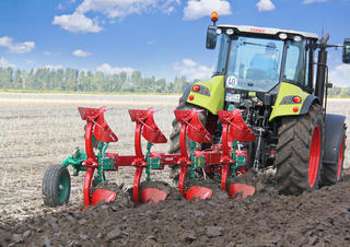 Plugovi Kverneland 150 S 100