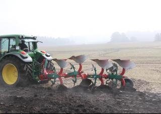 Plugovi Kverneland 150 S 85 Vari.