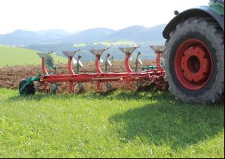 Plugovi Kverneland EG 100/200