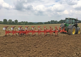 Plugovi Kuhn Multi-Leader XT 9 T