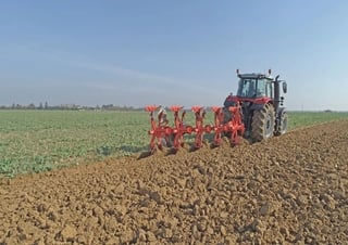 Plugovi Kuhn Multi-Master 123 5E
