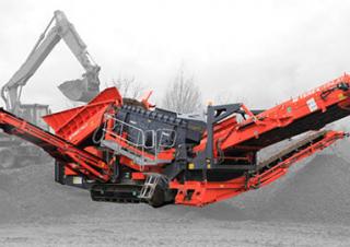 Pokretna postrojenja za prosijavanje Terex-Finlay 873+ Spaleck