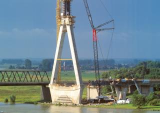 Pokretne dizalice - Rešetkasta grana Liebherr LG 1750