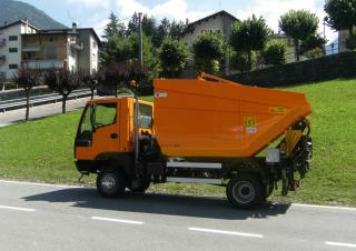 Vozila Prednje kuke za komunalne traktore Aebi MT 740