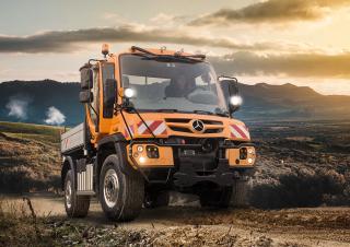 Vozila Prednje kuke za komunalne traktore Unimog U 530 Euro 6