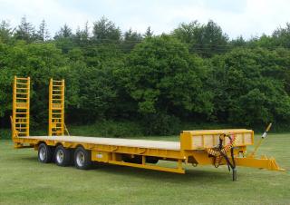 Transportne tehnologija Prikolice s niskim ležajem Rolland Low loader 320