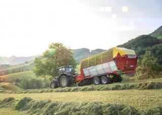 Prikolice za silažu Pöttinger Boss 3240 DB Master