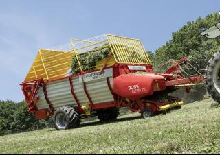Prikolice za silažu Pöttinger Boss Alpin 251