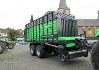 Prikolice za silažu DEUTZ-FAHR RotoMaster 4516