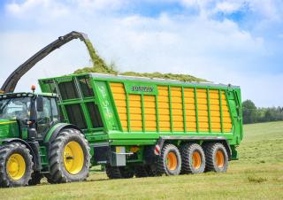 Prikolice za silažu Joskin SILO-SPACE 2 540T