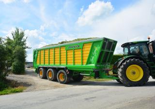 Prikolice za silažu Joskin SILO-SPACE 2 590T