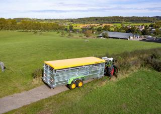 Transportne tehnologija Prikolice za stoku Joskin BETIMAX RDSG7500/2