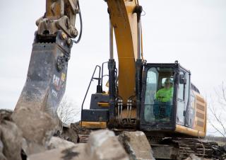 Prilozi Pulverizatori za beton Caterpillar P224