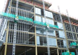 Radne kranske podizne platforme Elevadores Alher PM 200