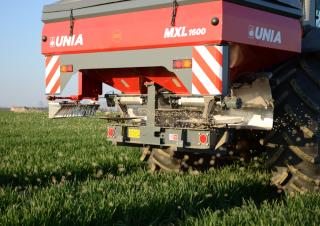 Tehnologije gnojnice i gnojiva Rasipači gnojiva Unia MXL 1600