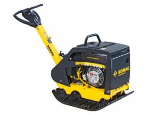 Kompaktori s vibracionim pločama Reverzibilni kompaktori s vibracionim pločama Bomag BPR 35/60 D