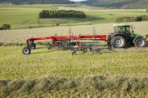 Rotacijske grablje Vicon Andex 774 Vario