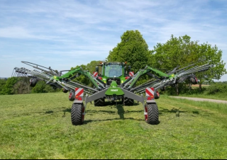 Rotacijske grablje Fendt Former 920 C Pro