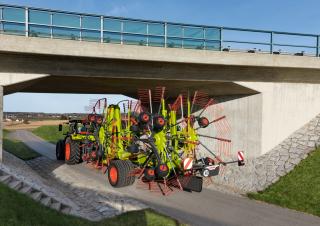 Rotacijske grablje Claas Liner 4700 Business pro 