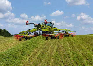 Rotacijske grablje Claas Liner 4800 Business