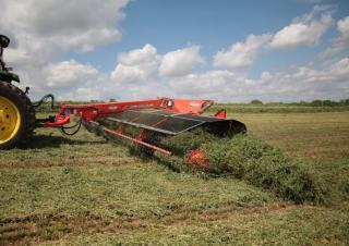 Rotacijske grablje Kuhn MM 890