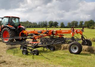 Rotacijske grablje Kubota RA2590 Pro