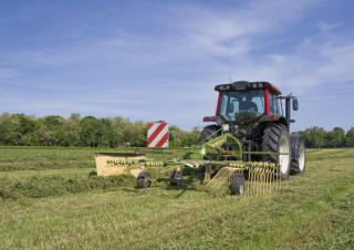 Rotacijske grablje Krone Swadro 46