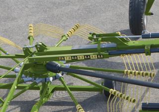 Rotacijske grablje Krone Swadro TC 760