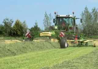 Rotacijske grablje Krone Swadro TC 930