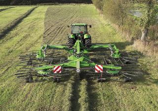 Rotacijske grablje DEUTZ-FAHR SwM 13042
