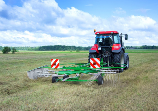 Rotacijske grablje Pronar ZKP 460T