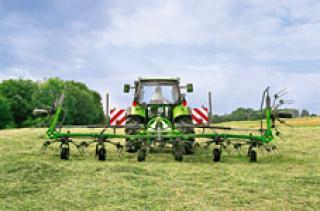 Rotacioni prevrtači DEUTZ-FAHR CoM 9021