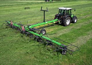 Rotacioni prevrtači DEUTZ-FAHR CoM 9022