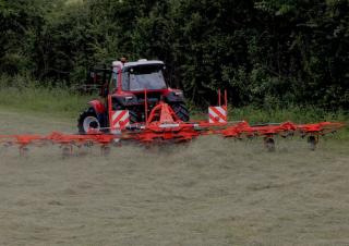 Rotacioni prevrtači Kuhn GF 8700