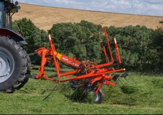 Rotacioni prevrtači Kuhn GF 8703