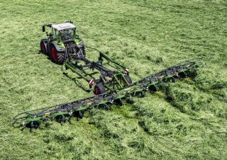 Rotacioni prevrtači Fendt Lotus 1250