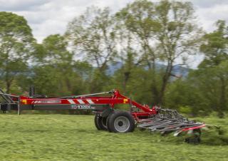 Rotacioni prevrtači Massey Ferguson TD1028X TRC
