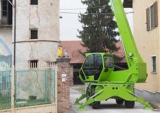 Rotirajući teleskopski utovarivači Merlo Roto 40.18 S