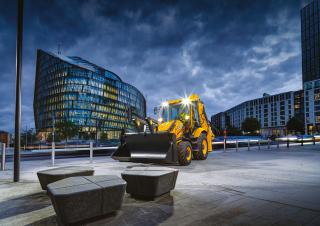 Rovokopači-utovarivači JCB 3CX Plus